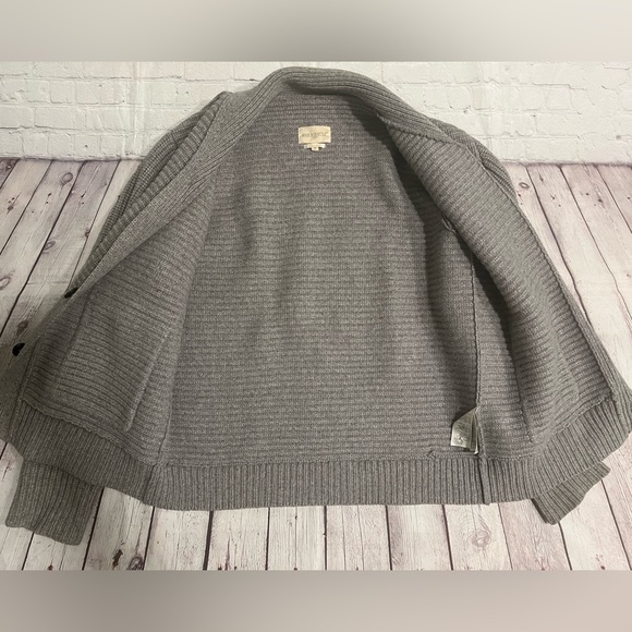 Levi’s Made and Crafted Grey Wool and Cashmere Cardigan with elbow patches sz 4 - Picture 2 of 9